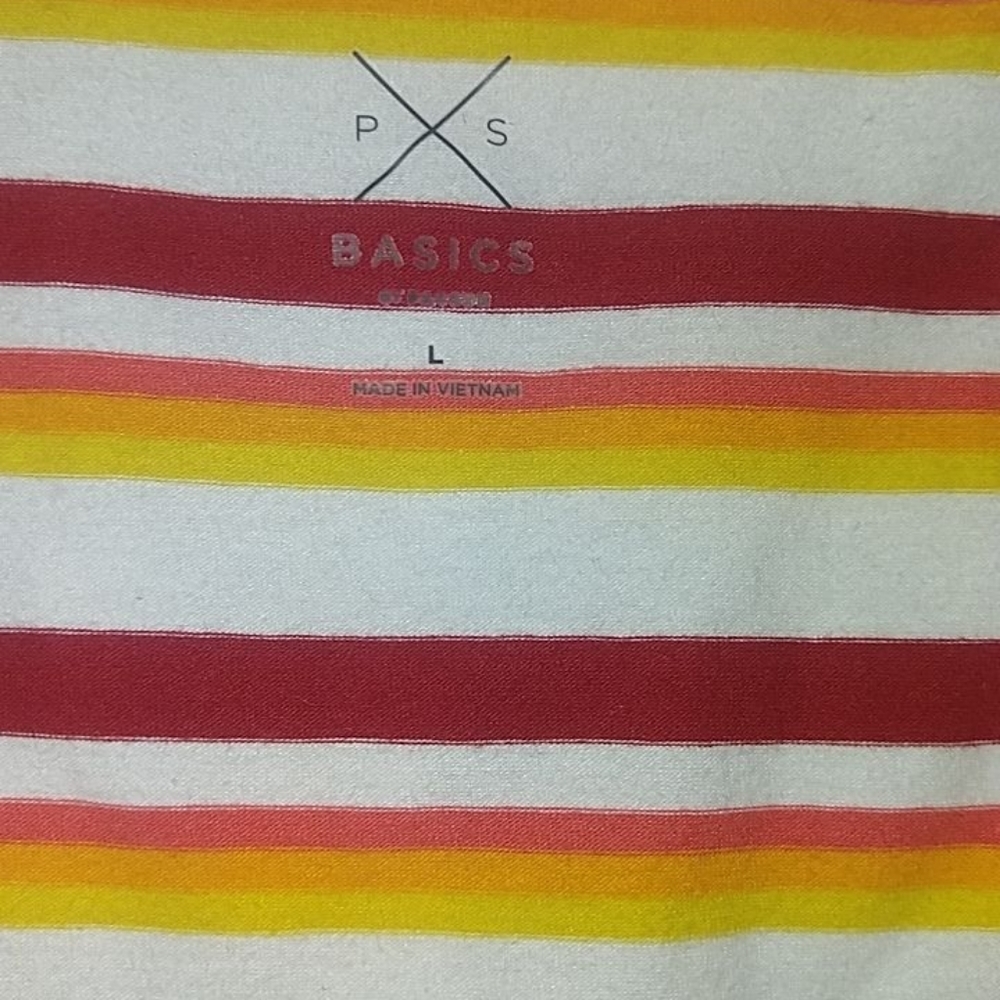 NWOT PacSun Crop Top - Picture 2 of 3